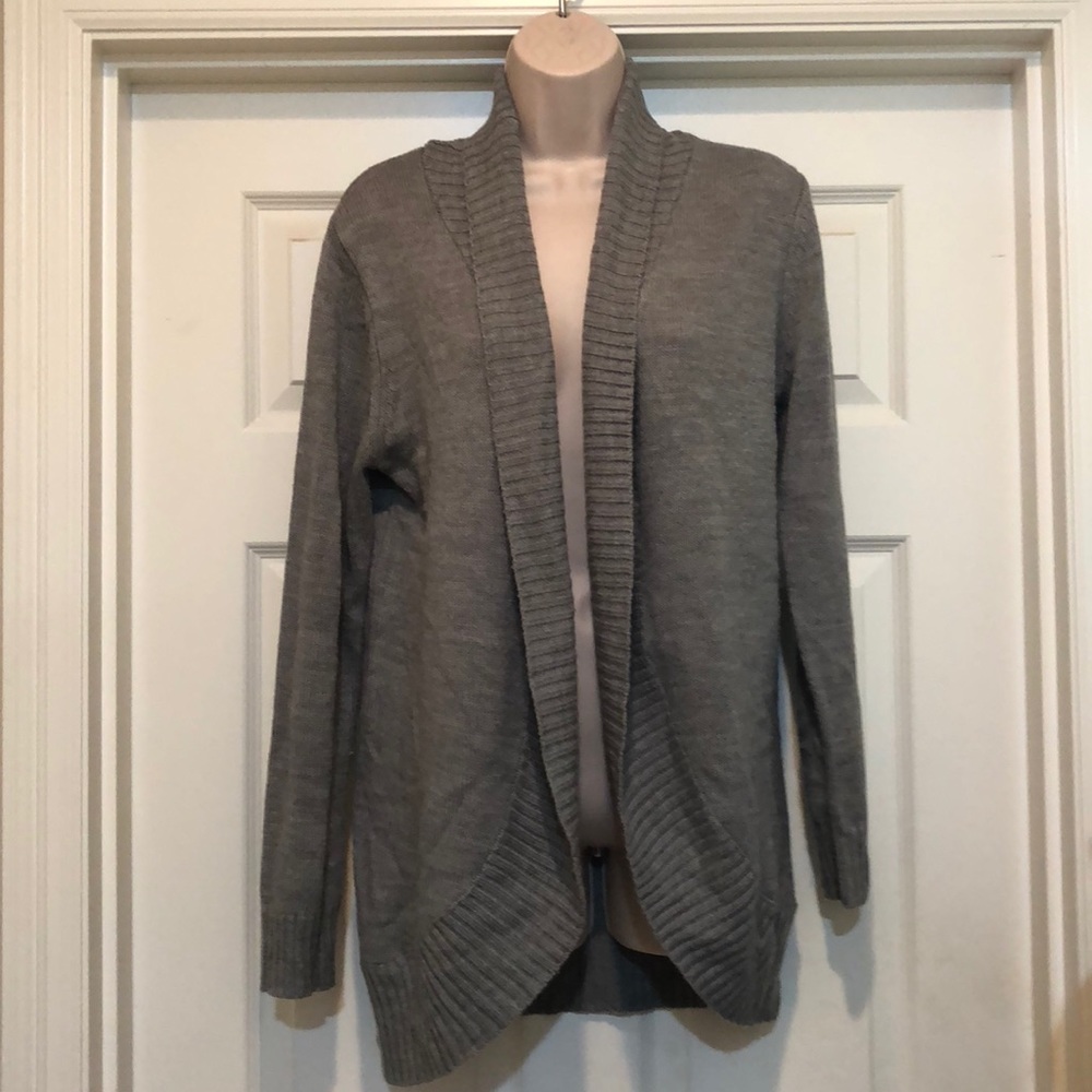 Forever 21 Open Cardigan Size M